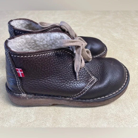 Brown Leather Ankle Boots - Picture 4 of 11